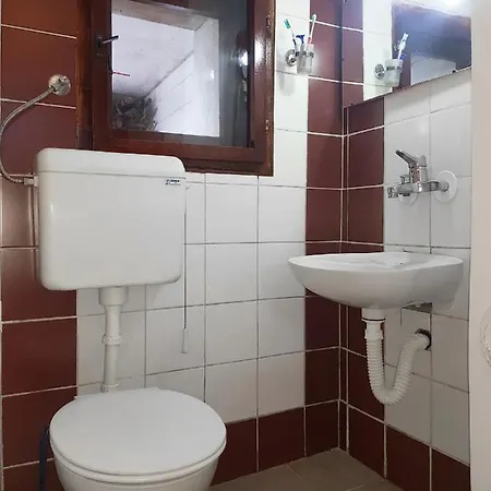 Green Apartment